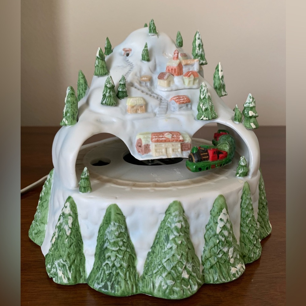 Evergreen Express 1986 Musical Christmas Train